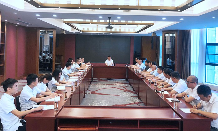 树立远大目的 增强企业治理 进一步形成出效益出精品出人才的生长名堂 ——胡晓风董事长主持召开工程系统聚会